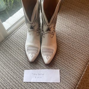 Authentic Golden Goose Wish star boots in white